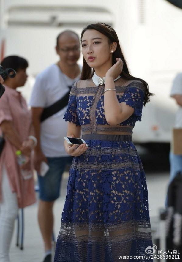 南京艺术学院新生报到 美女如云5