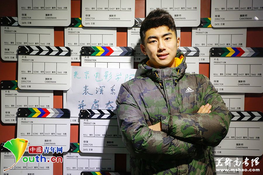 北京电影学院学姐学长为艺考生打气加油4