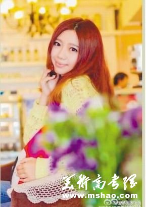 开学季“最美校花”给大学校园增添了不少时尚气息